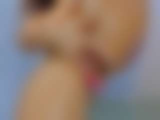Danielaaida's Live Sex Cam Show