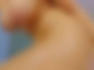 Danielaaida's Live Sex Cam Show