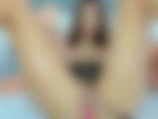 Danielaaida's Live Sex Cam Show