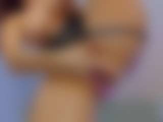 Danielaaida's Live Sex Cam Show