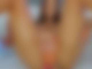 Danielaaida's Live Sex Cam Show