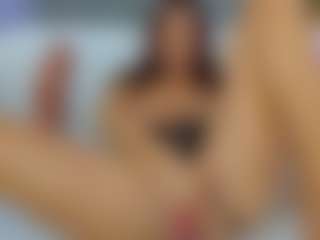 Danielaaida's Live Sex Cam Show