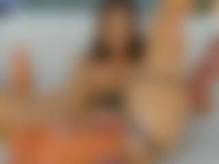 Danielaaida's Live Sex Cam Show