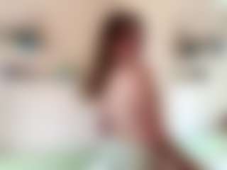Live cam show with JeanneNostro - Dildo Or Vibrator on Dare Cams