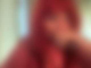 Julia's Live Sex Cam Show