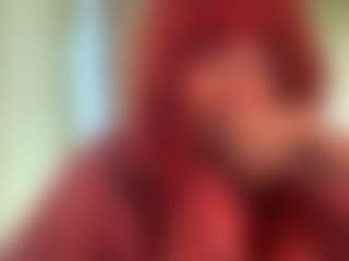 Julia's Live Sex Cam Show
