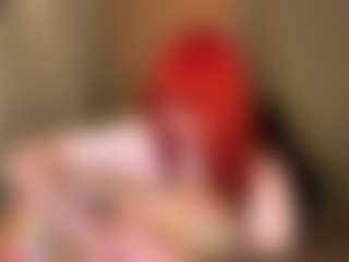 Julia's Live Sex Cam Show