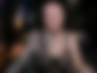 Live cam show with LisaSin - Role Play on Latina Girls