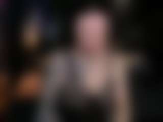 Live cam show with LisaSin - White on Lustler