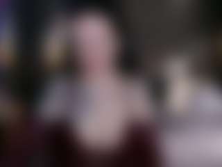 Live cam show with LisaSin - Joi on madthumbs