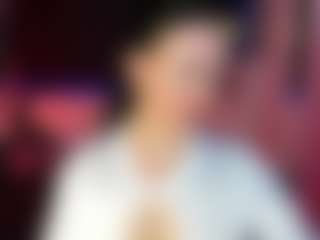 LisaSin's Live Sex Cam Show