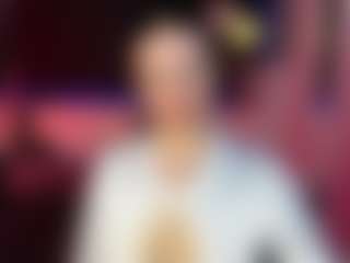 LisaSin's Live Sex Cam Show