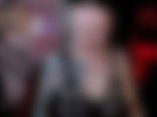 Live cam show with LisaSin - Mistress on xfollow cams