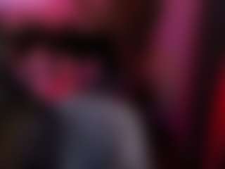 Live cam show with LisaSin - Raven Hair on camgirlchat.live