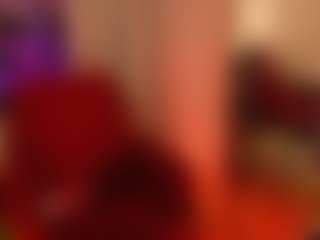 Show de cam en vivo con LisaSin - Joi en Camsoda
