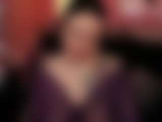 Live cam show with LisaSin - BBW MILF on Camsoda