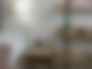 Live cam show with MadelineBerkhalter - Moaning on Free Soda