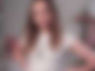 Live cam show with MadelineBerkhalter - Upskirt on livesuperchat.net