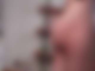 Live cam show with MadelineBerkhalter - Brown Hair on Camsoda