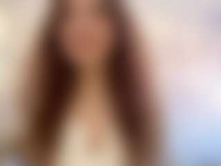 Live cam show with MaxineBrondyke - College on Camsoda