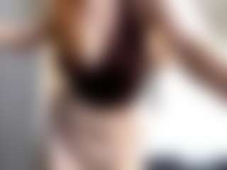 Live cam show with MaxineBrondyke - Upskirt on Mixed Magazine Live