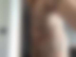 Live cam show with MaxineBrondyke - Sexydance on PervPlay.com