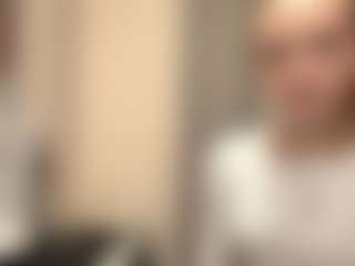 Live cam show with RayTopp - Blue Eyes on justonemore.cc