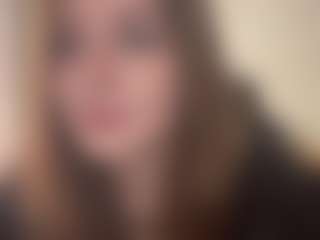 RoseliaEchols's Live Sex Cam Show