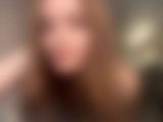 RoseliaEchols's Live Sex Cam Show