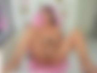 sweetbuttocks's Live Sex Cam Show