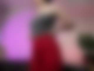 Live cam show with AliceMoretti - New Small Tits on Camsoda
