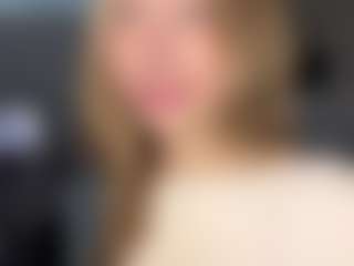Live cam show with MyTrombetta - Lick on SinfulBabes