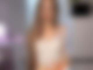 Live cam show with MyTrombetta - Shower on Dolls Live