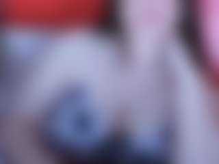naughtyhh's Live Sex Cam Show