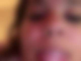 Live cam show with phatpussyredbone - Dildo Or Vibrator MILF on Chatstar