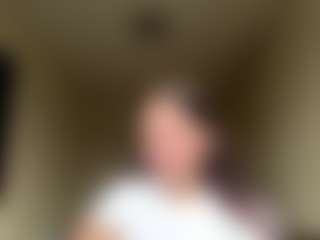 Live cam show with RoxyFragmin - Curvy Middle Aged on Hubzter Live