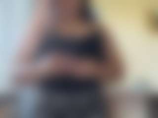 Live cam show with RoxyFragmin - Hairy Pussy Latina on friskycurves.com