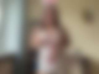 Live cam show with RoxyFragmin - Asian Granny on Camming Site