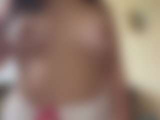 Live cam show with RoxyFragmin - Ebony Teen (18+) on madthumbs