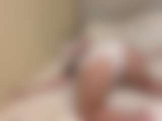Live cam show with RoxyFragmin - Granny Dildo on fapnchat