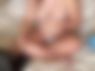 RoxyFragmin's Live Sex Cam Show
