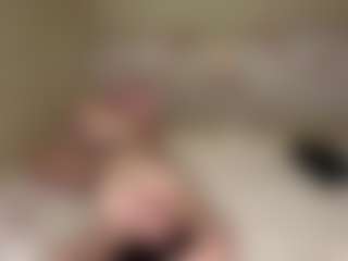 Live cam show with RoxyFragmin - Granny Dildo on alttransgirls