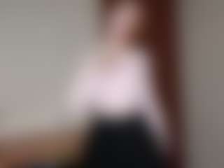 RoxyFragmin's Live Sex Cam Show