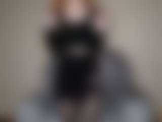 Live cam show with RoxyFragmin - Mature on AdultVida.com