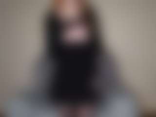 RoxyFragmin's Live Sex Cam Show