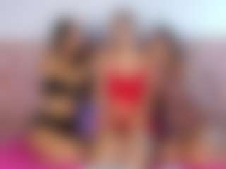 virtual-kittens's Live Sex Cam Show