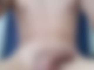 Yanwoods420's Live Sex Cam Show