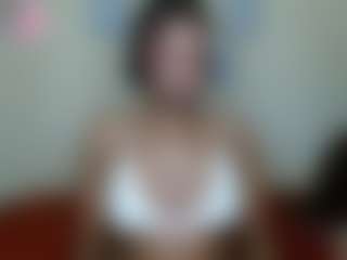 AlanaBest79's Live Sex Cam Show