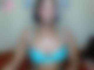 AlanaBest79's Live Sex Cam Show