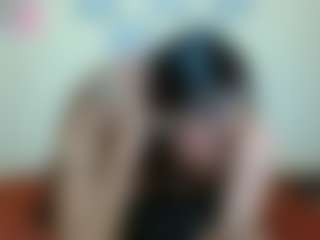 AlanaBest79's Live Sex Cam Show